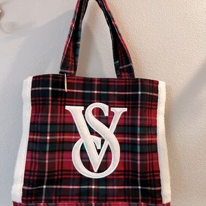 Victoria's Secret merry & bright tote